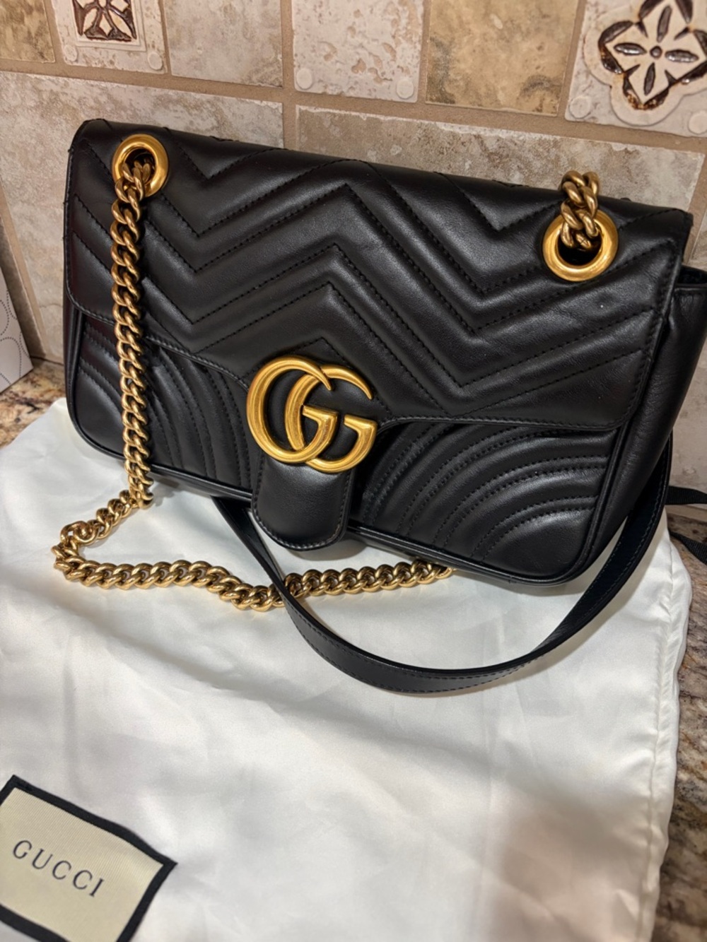 Gucci Matelasse Small Bag - Picture 2 of 16